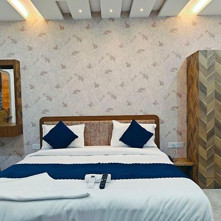 Hotel The Pushpraj Varanasi Dış mekan fotoğraf