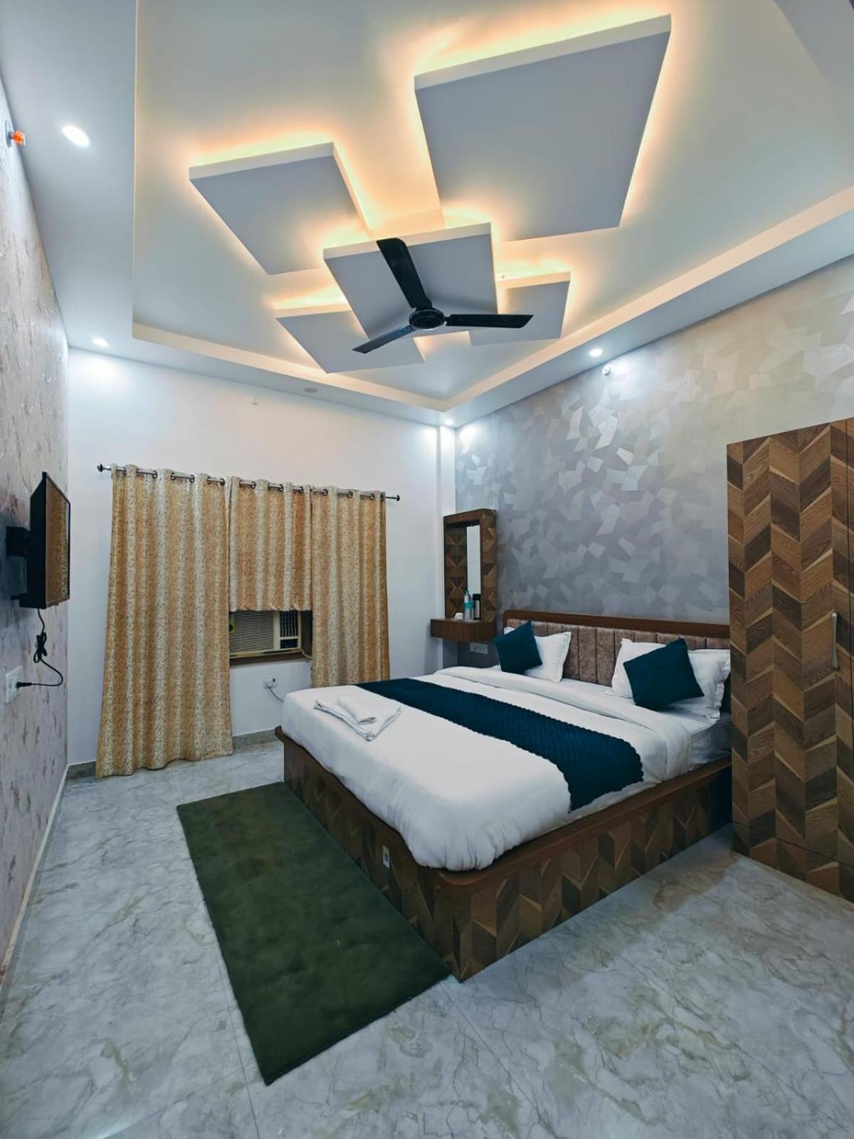 Hotel The Pushpraj Varanasi Dış mekan fotoğraf