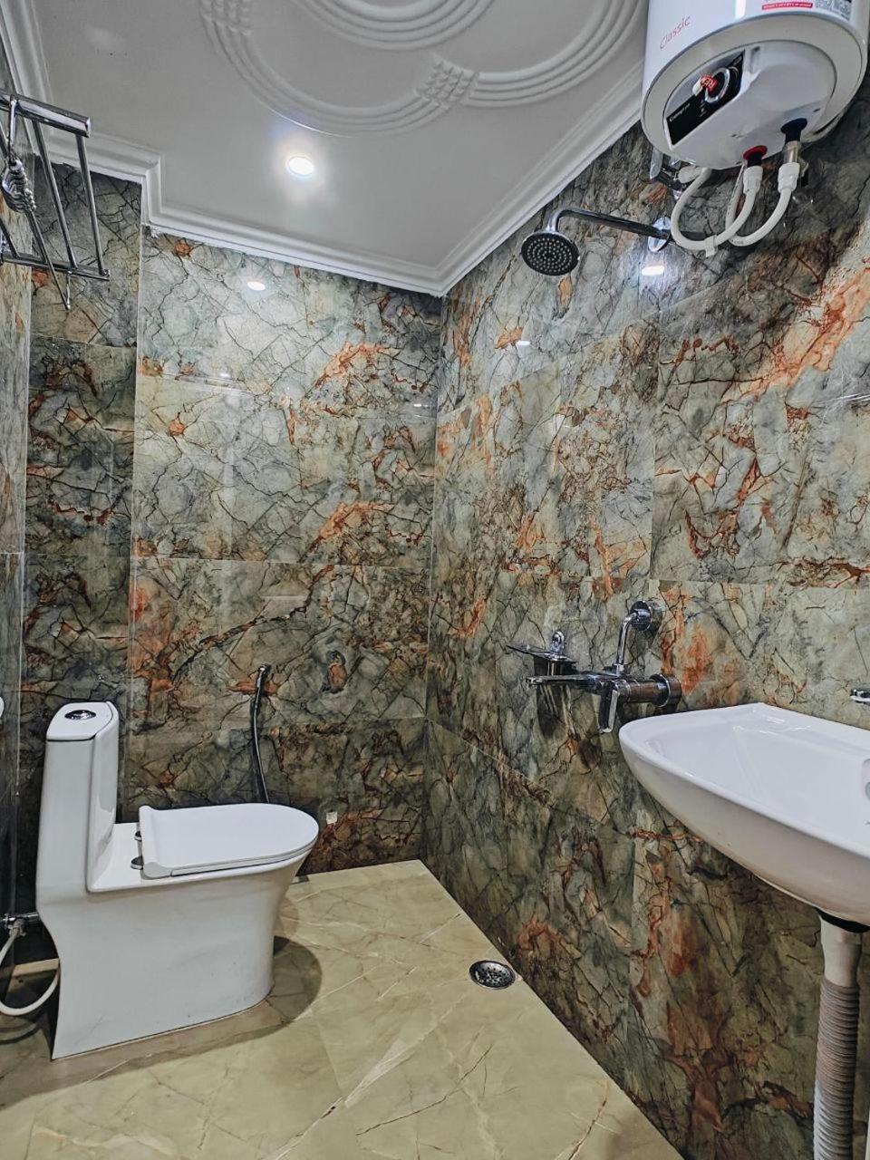 Hotel The Pushpraj Varanasi Dış mekan fotoğraf