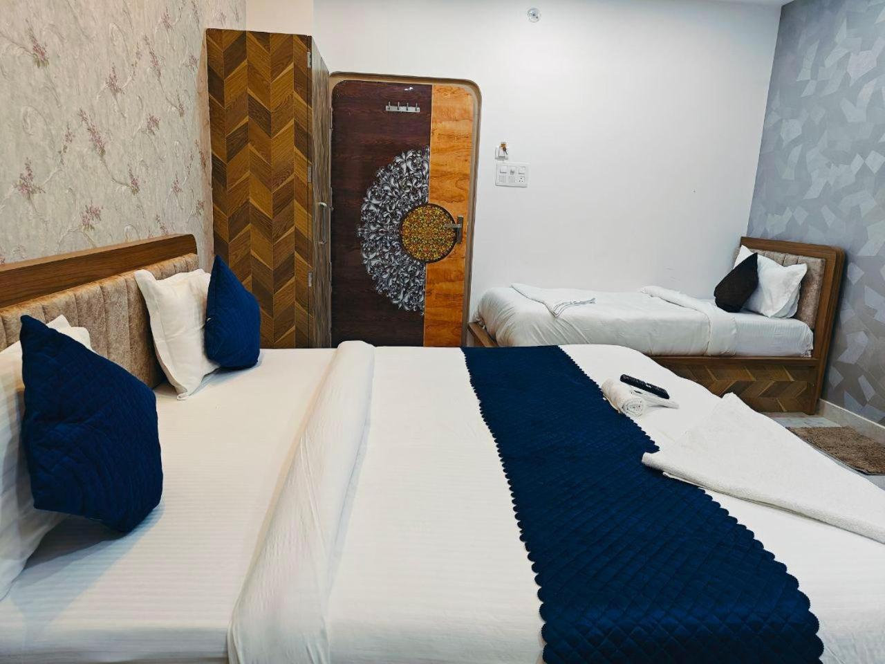 Hotel The Pushpraj Varanasi Dış mekan fotoğraf
